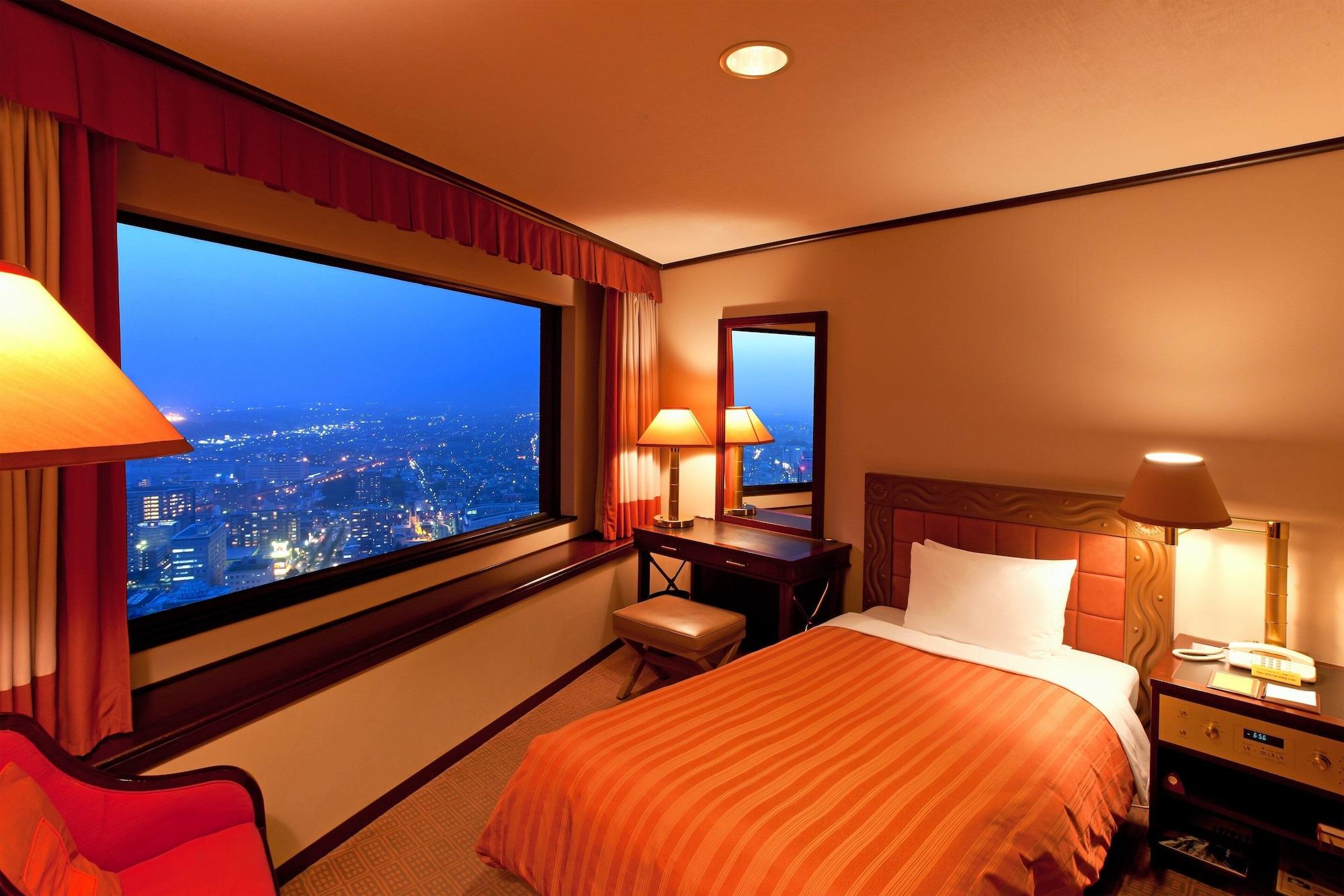 Okura Act City Hotel Hamamatsu Buitenkant foto A room at the hotel