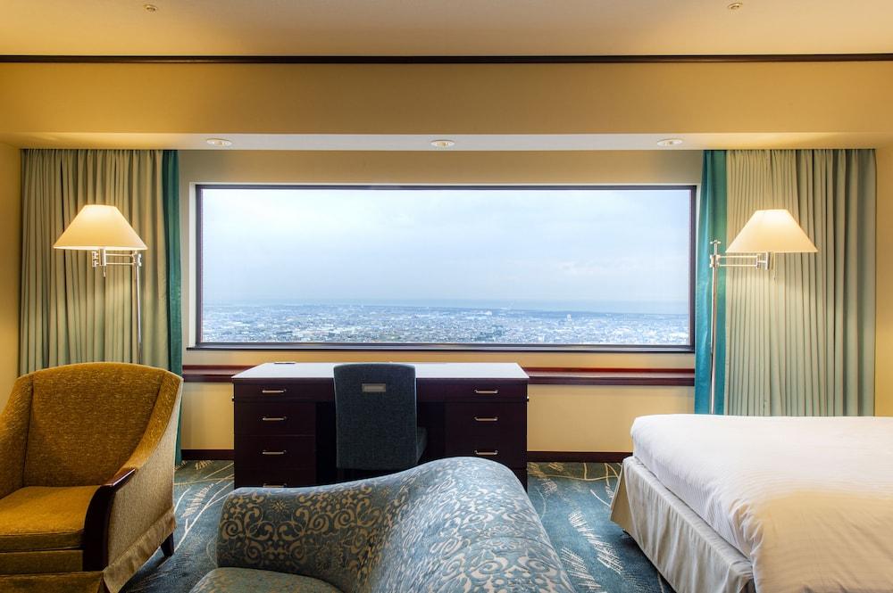Okura Act City Hotel Hamamatsu Buitenkant foto A room at the hotel
