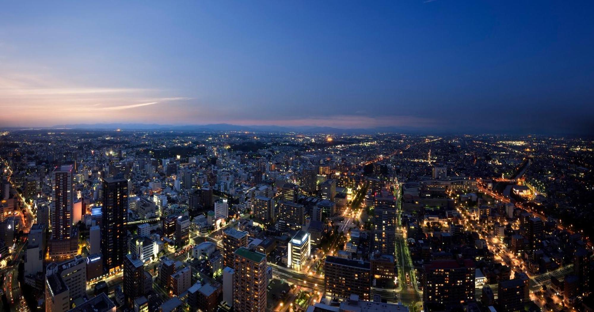 Okura Act City Hotel Hamamatsu Buitenkant foto View of the city from the 50th floor of the Sky Tower